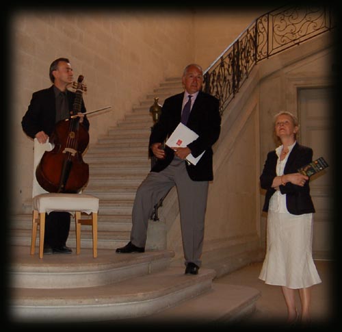 cliquer ici pour voir les autres photos de cette premi&egrave;re Journ&eacute;e Peinture & Musique .....